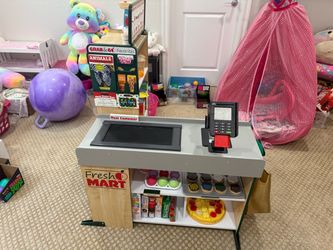 Melissa & Doug Grocery Store