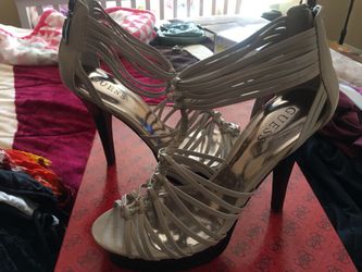 Guess heels $20 size 8