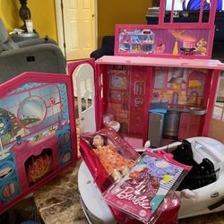 (4)pc Barbie Play Bundle / PRICE IS FOR ALL