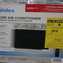 Midea 6000 BTU AC w/remote