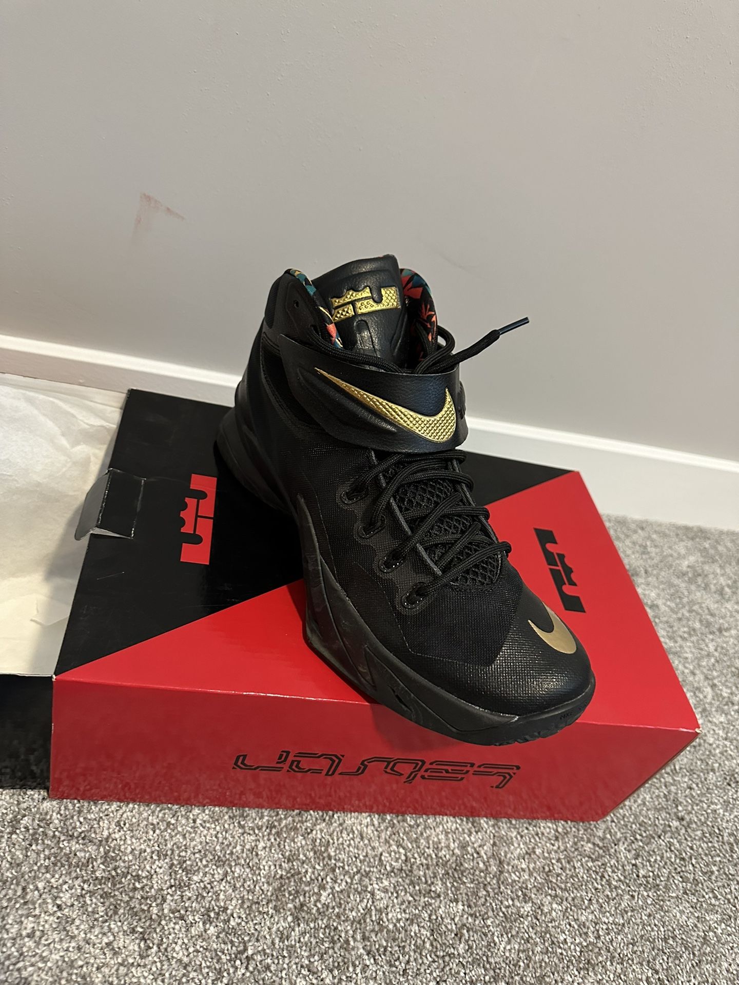 Nike Zoom Soldier VII Premium