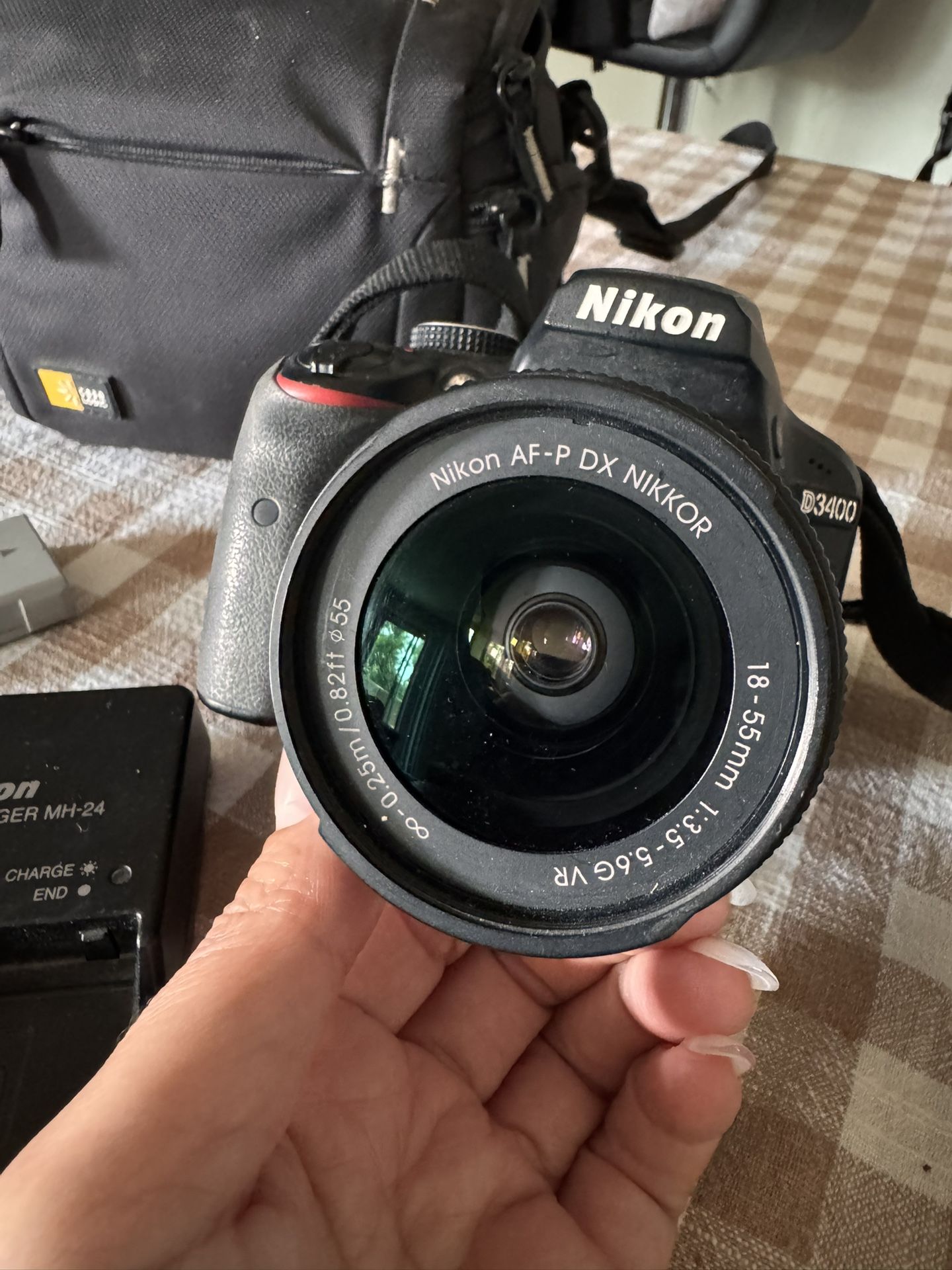 Nikon D3400
