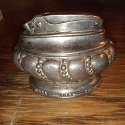 Vintage 1950's Ronson Crown Silver Table Lighter 2 1/2" T x 3" L x 2 1/2" D