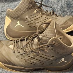 Jordans Size 13  Grey 