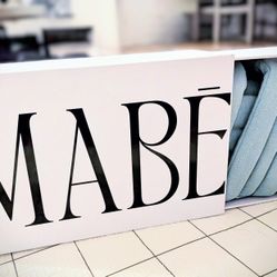 MABE (New ) - The Monarch Baby Carrier (Dream Wash Denim)