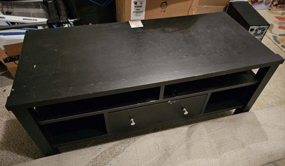 Free TV Stand