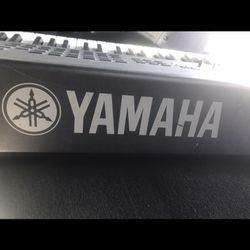 Yamaha S-80 Keyboard Piano