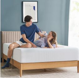 Factory Sealed: Zinus 12 Inch Green Tea Cooling Memory Foam Mattress - King
