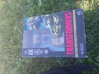 Transformers Age of the Primes Combaticon Brawl (nuevo en caja) Precio: $25 Acepto ofertas razonables