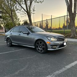 2014 Mercedes-Benz C-Class