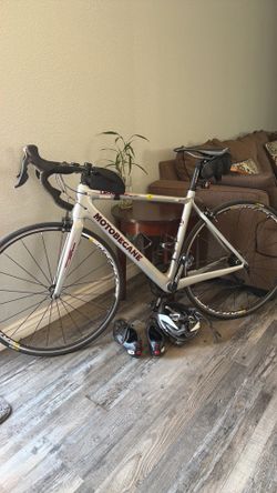 Motobecane Le Champion CF bike