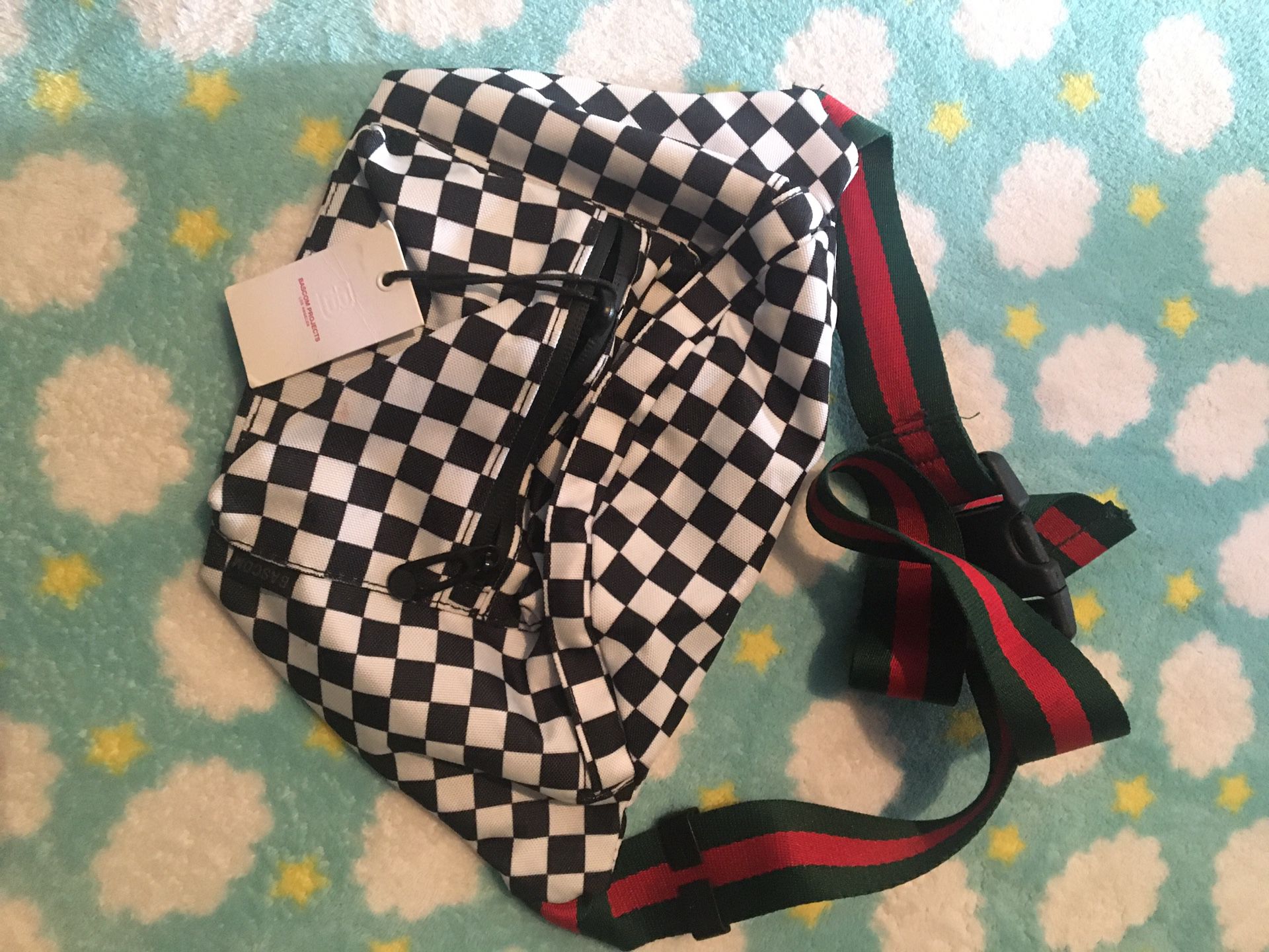 Louis Vuitton bum bag for Sale in Los Angeles, CA - OfferUp