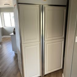 Large Fridge For Sale
