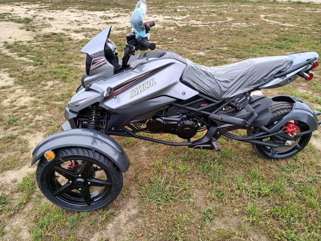 saber 200cc trike