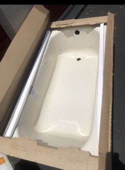 Bootz Industries Maui 60 in. Right Drain Rectangular Alcove Soaking Bathtub in Bone