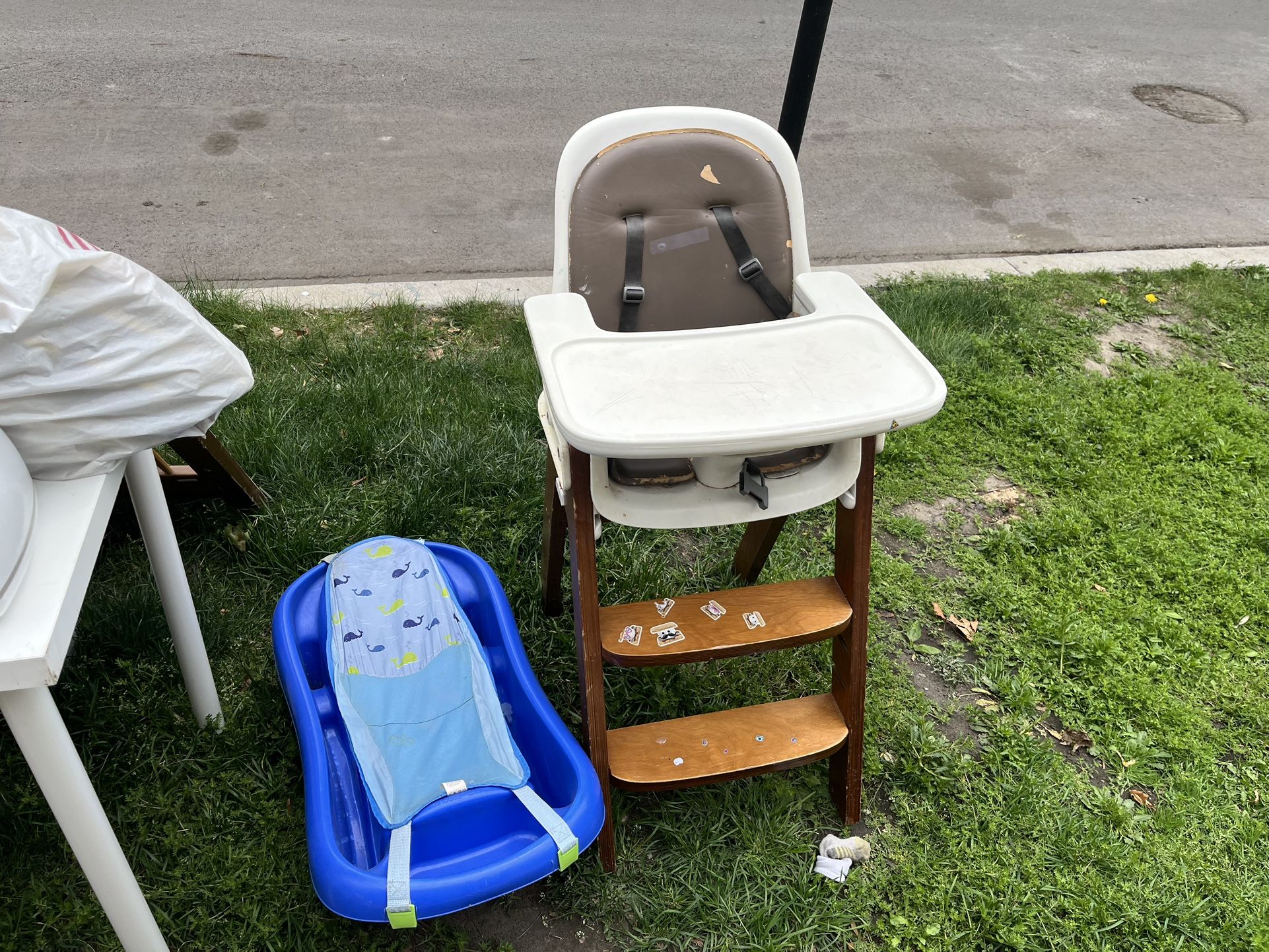 Wooden Highchair 