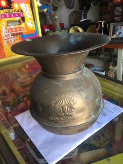 Vintage antique spittoon chewing tobacco advertisement
