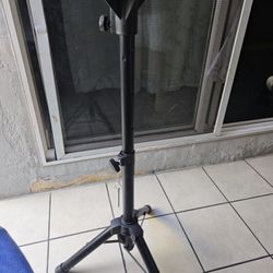 Speaker Tripod 