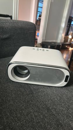 Higfra Projector and Stand