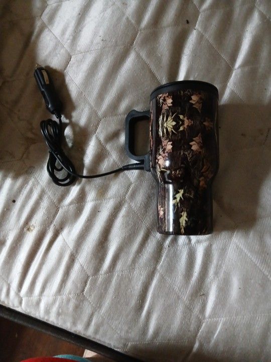 Coffee Cup That Plugs Into A Car