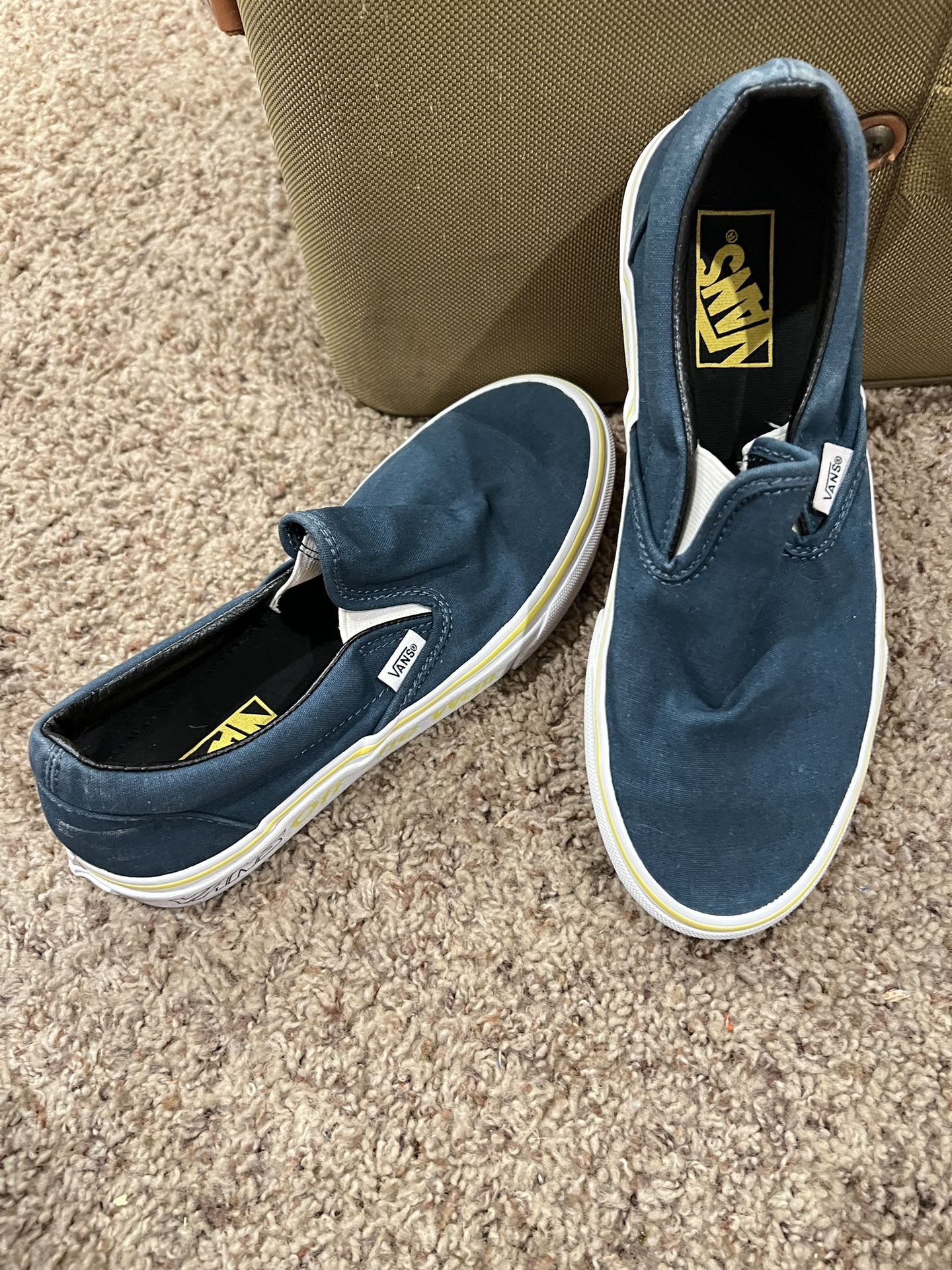 Blue Vans  Men’s  6 Women 7.5 