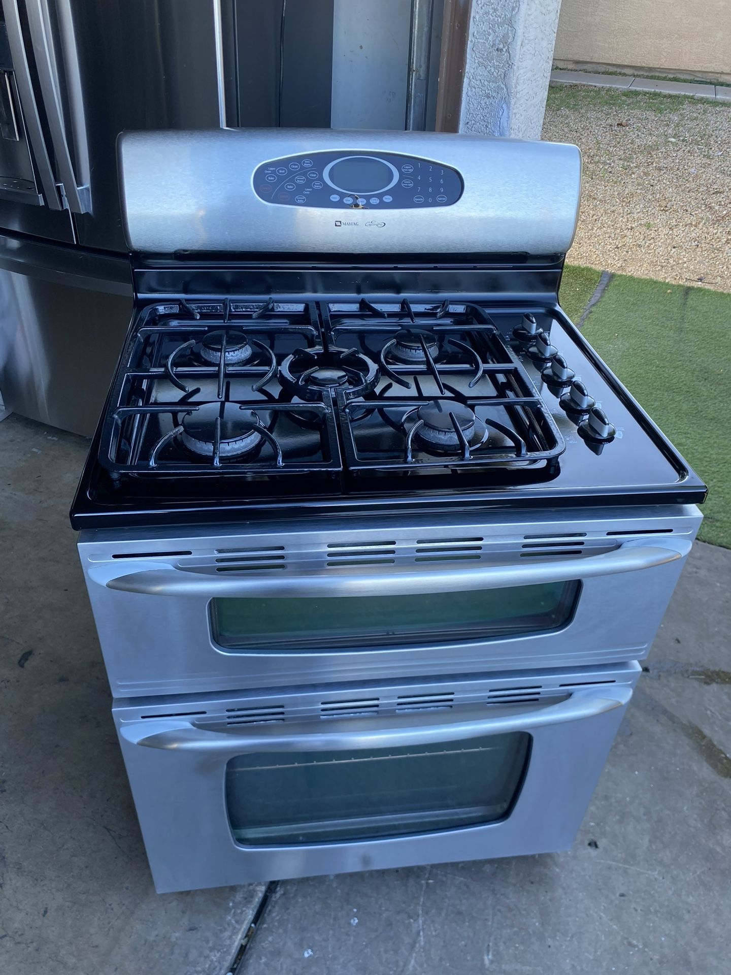 Maytag gas Double Oven