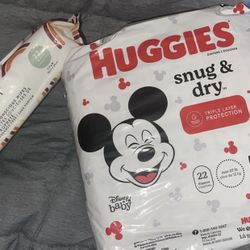 Diapers Sz 5
