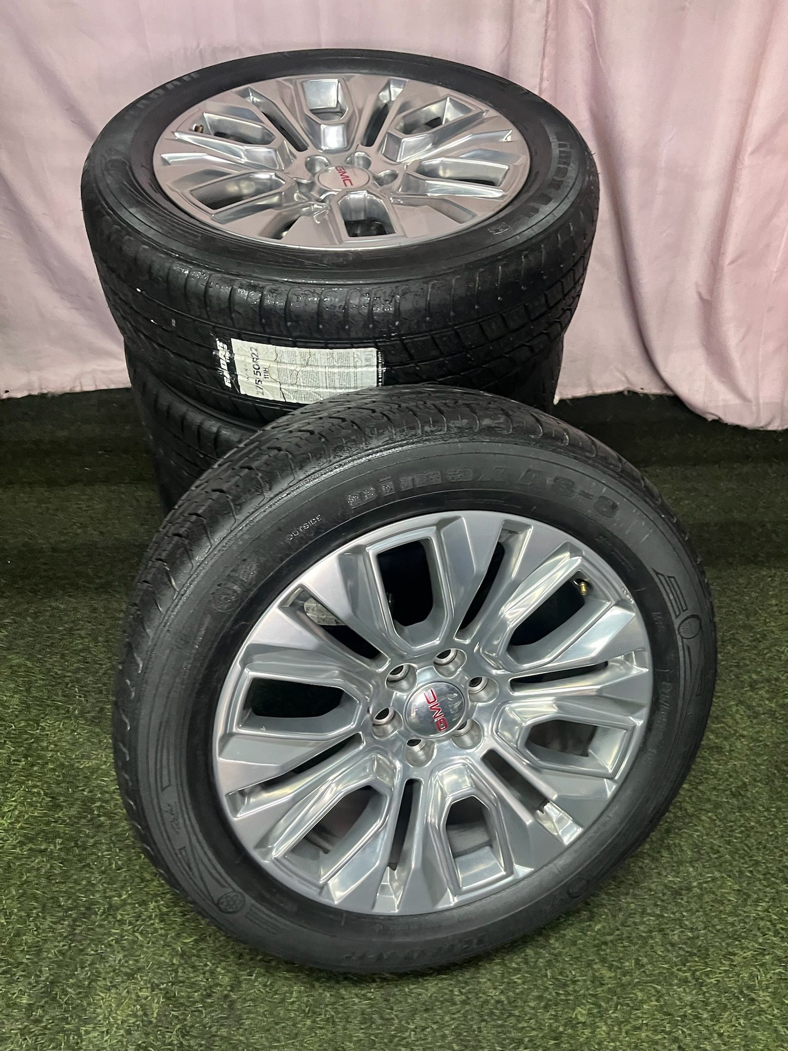 2022 GMC Sierra Denali 6 Lug 22 Inch Takeoffs OEM Wheels