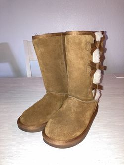 Girls KoolaBurra By Ugg Size 2