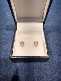 14kt Yellow Gold Emerald LAB Diamond Studs 1CTW (70517492)