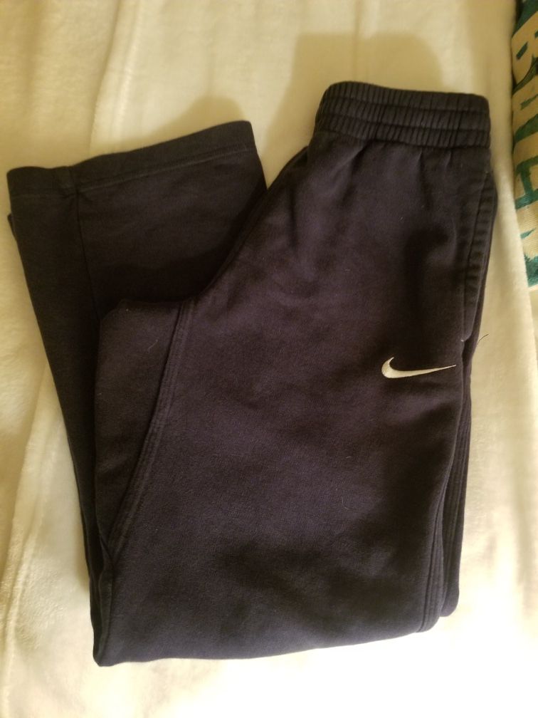 Boys Nike sweatpants