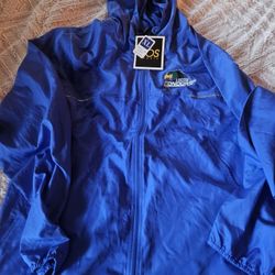 Oxnard College Windbreaker New XL