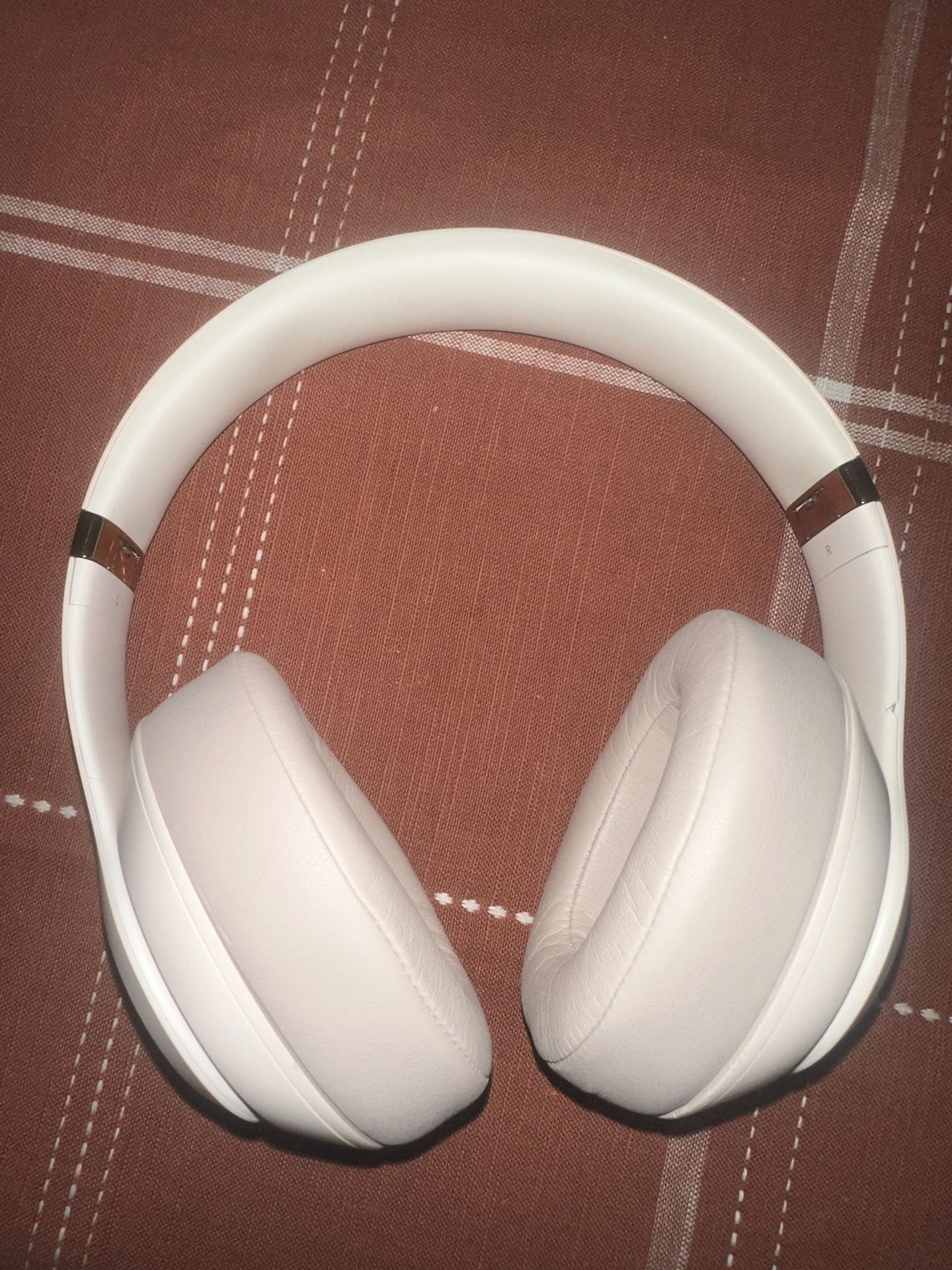 Studio Beats 3