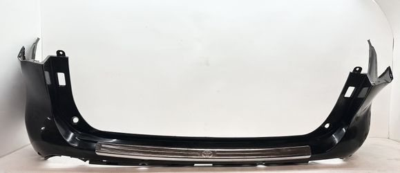 2020-2021 TOYOTA HIGHLANDER REAR BUMPER COVER PANEL PLASTIC 