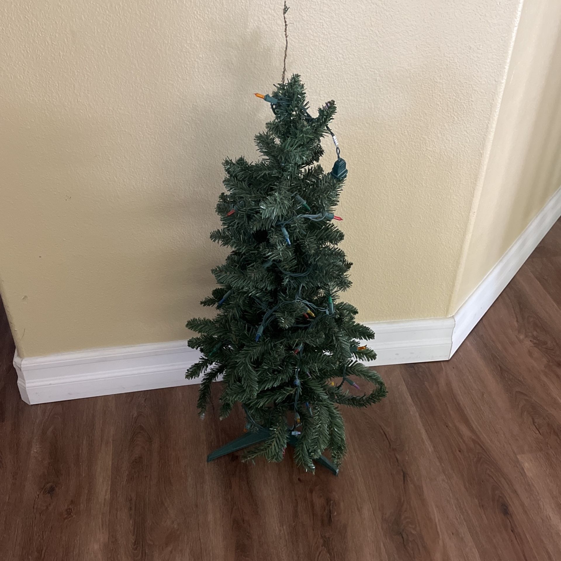 3 foot christmas tree