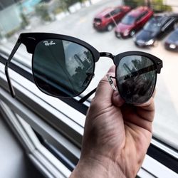 🎄New RayBans - Box, Pouch Cloth All Included 🎁