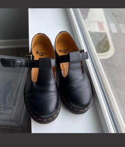 Mary Jane Martin’s woman shoes size 6