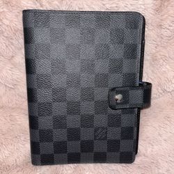 Louis Vuitton Medium Ring Agenda