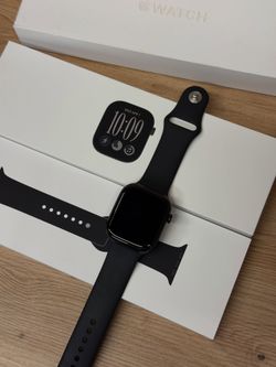 Apple Watch Series 12 – 46mm – Black – Unlocked – Like New/Open Box