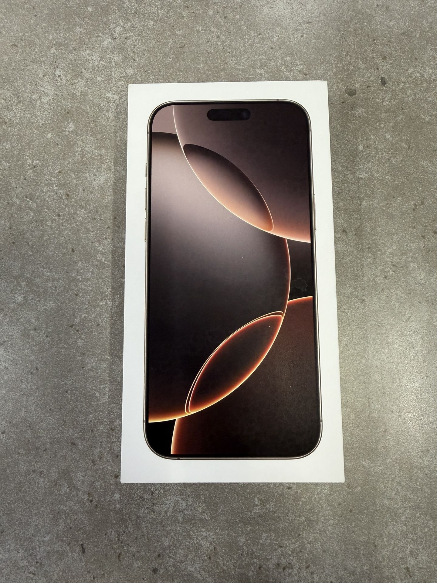 iPhone 16 Pro Max 512GB Gold Desert Titanium UNLOCKED