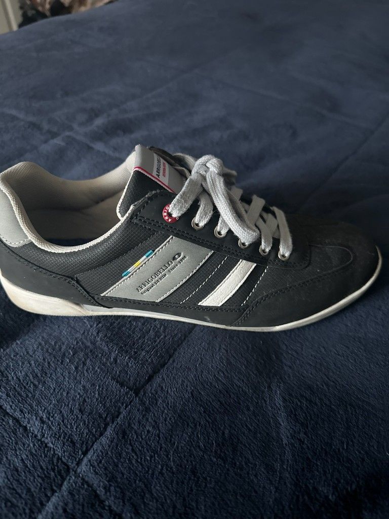Arrigo Bello Size 9