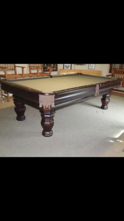 9’ Brunswick Cromwell 2 Pool Table/Tables
