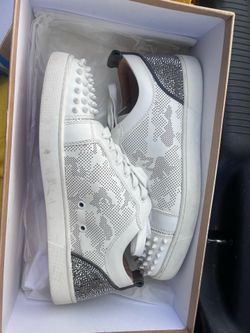 Men’s Christian Lou