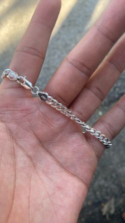 Sliver bracelet