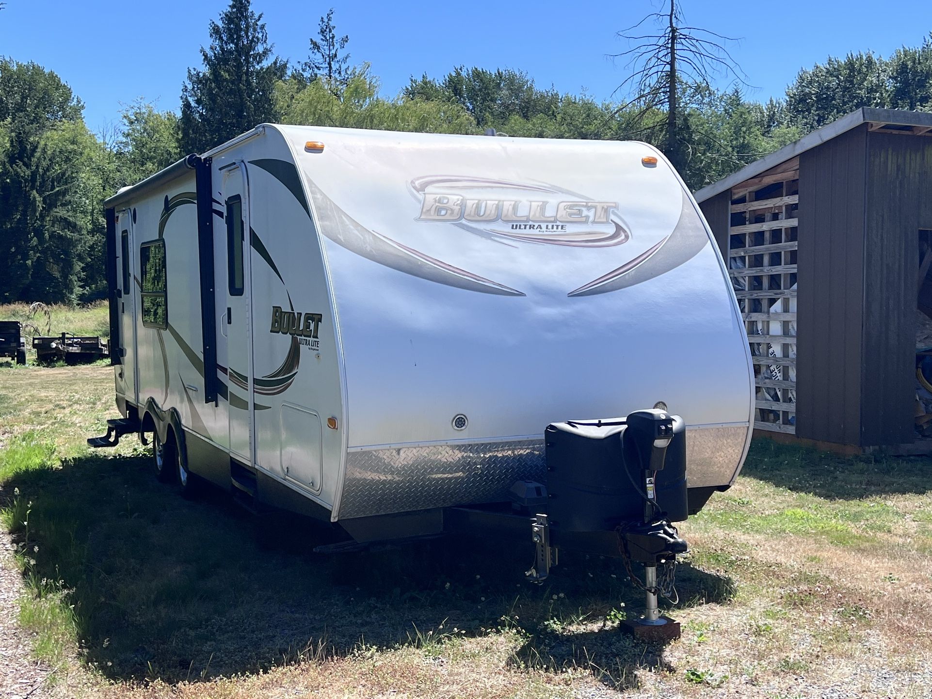 2012 Travel Trailer With Slide Out