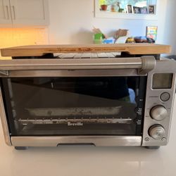 Breville BOV650XL the Compact Smart Oven Countertop Toaster Oven, Brushed Stainless Steel