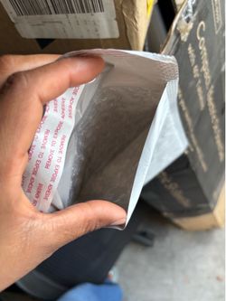 Mailing bags / poly bubble mailer envelopes