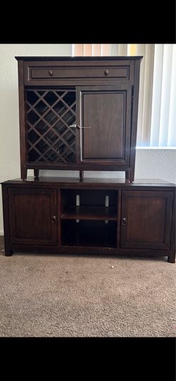 Bar and entertainment center