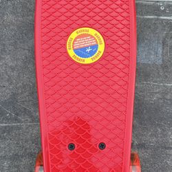 RED CRUISER SKATEBOARD 