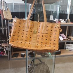 Mcm Purse If You Interested Ask For Maribel Thank You 😊 